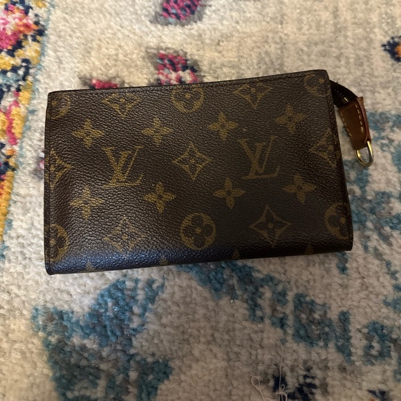💖💖💖💖Louis Vuitton // small zippered pouch - Picture 1 of 8